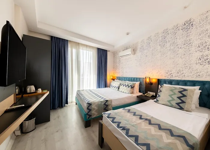 Palmora Lara Aksu (Antalya)