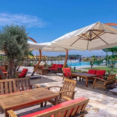Hotel Palmora Lara