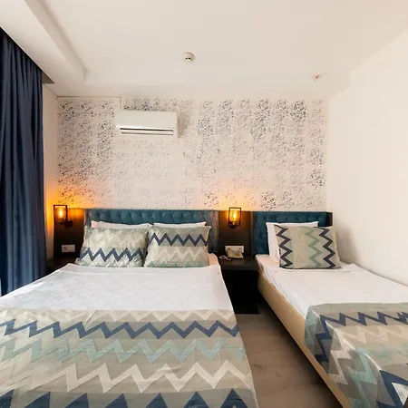 Palmora Lara 4* Aksu (Antalya)